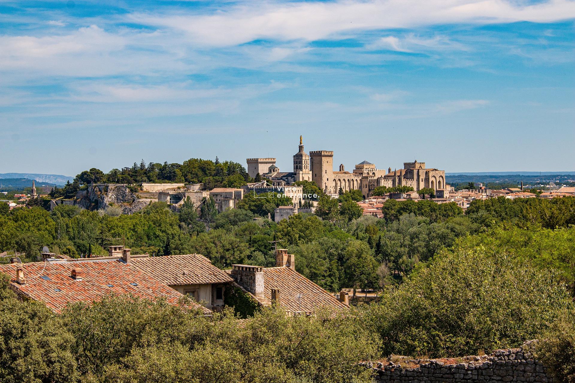 Meilleures destinations françaises pour Pâques - Avignon